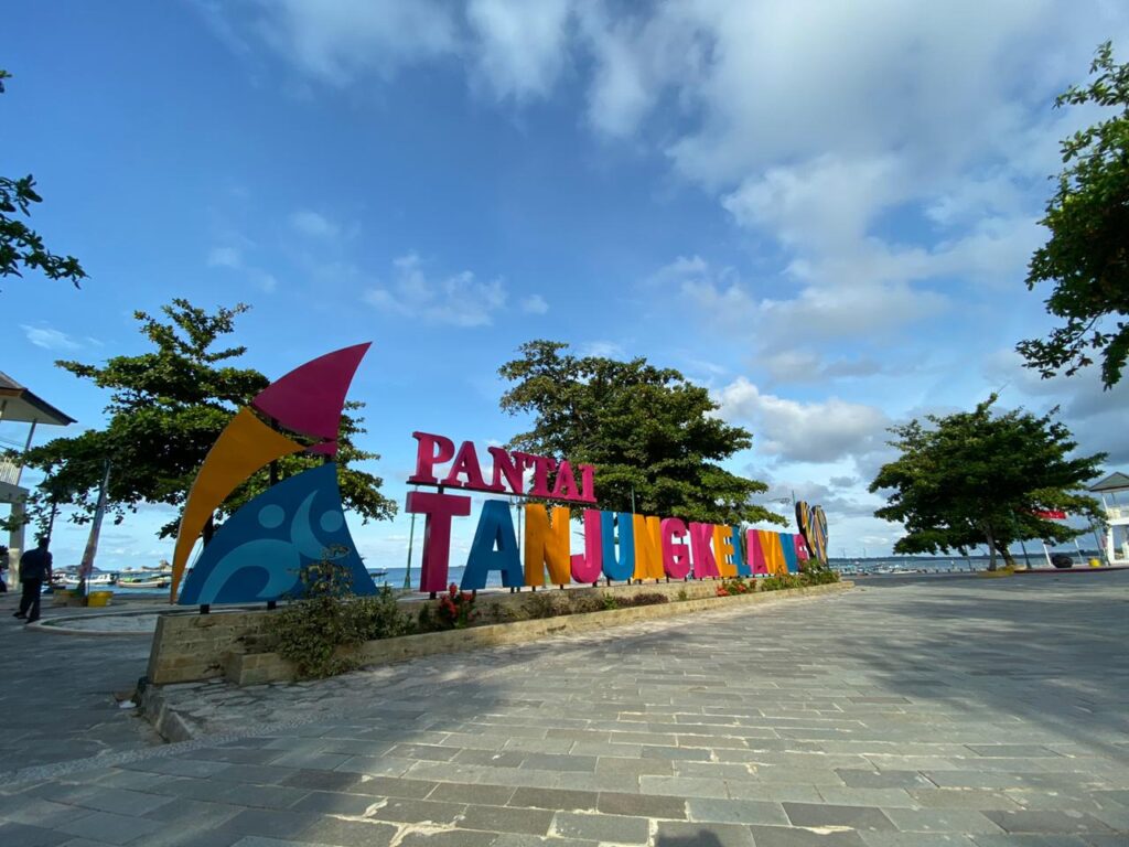 Pantai Tanjung Kelayang